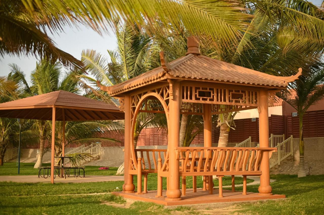 Hotel & Resort Golden Marina Yanbu Exterior photo